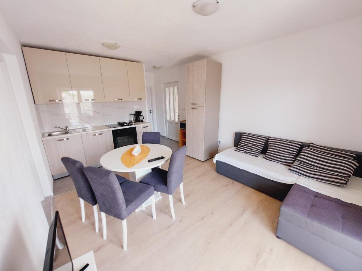 Apartments Babic Trogir Exterior foto